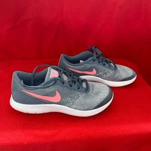 Nike flex contact GS